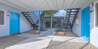 The Valencia Gallery 7