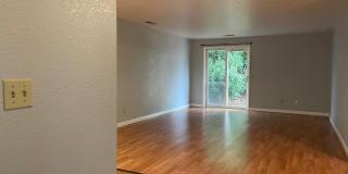 Nice 2 Bedroom 1 Bath Duplex-Located in the Friendly town of Grants Pass Gallery 3