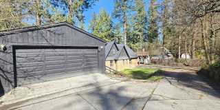 $2,995 - 5 Bed / 3 Bath Stunning and Spacious Home on South Hill Gallery 58
