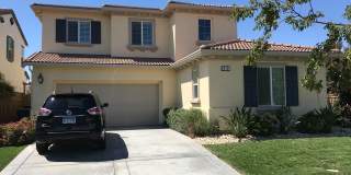 Beautiful 5 Bedroom, 3.5 Bath Mountain House Home W/ Office Gallery 1