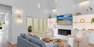 1380 N Saint Davids Lane Gallery 1