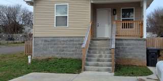 Knoxville 37921 - Fully Furnished - 3 bedroom, 2 bath home - Contact Sharon Arnwine (865) 313-7215 Gallery 1