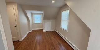 277 Jackson Avenue Gallery 18