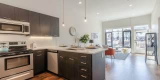 DELO Apartments Gallery 8