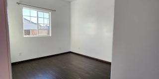 7744 Vineland Avenue Gallery 9