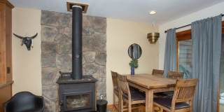 2 bedroom in Frisco. Walk to Main Street! Garage and Yard! Hot tub! Gallery 8