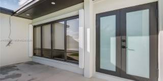 8421 SW 27th Ter Gallery 14