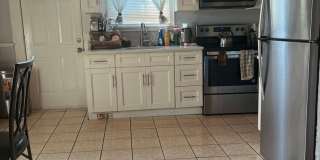 2 Bed / 1 Bath First-Floor Rental – Available ASAP Gallery 22