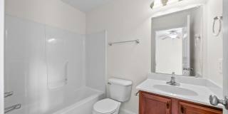 Pet Friendly Condo Downtown! Gallery 24