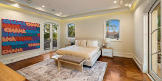 718 N Rodeo Dr Gallery 30