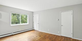 1722 W North BendB8 Gallery 17