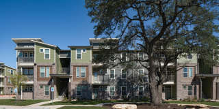 Kaia Pointe Gallery 1