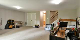 5807 IVY LEAGUE Gallery 36