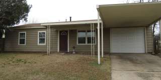 New listing! 3 bedrooms/1 bath/garage with carport Gallery 1