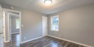 Fully Remodeled 3 Bedroom, 3 Bath Close To Purdue! Gallery 11