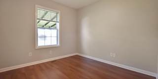 Pet Friendly Three Bedroom! Gallery 19