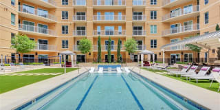 Preston Hollow Village Gallery 29