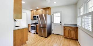 11907 HUNTERS Lane Gallery 7