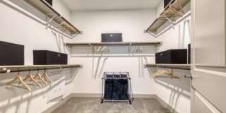 5682 Worth Pkwy Gallery 1