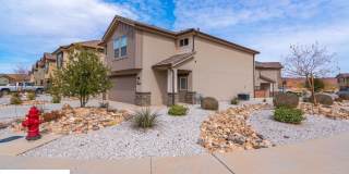 Private 4 Bedroom Corner Unit Gallery 3