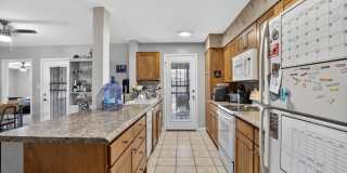 123 E ERIE Drive Gallery 6
