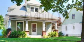 **COMING SOON** Vintage North Side Craftsman Gallery 1