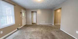 PRELEASING for AUGUST! Walk to Ball State! Bright 4BR Home with Fireplace Gallery 7