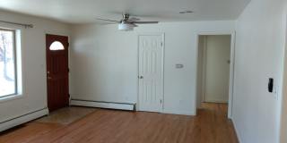 Beautifully Updated Boulder 3Bed/2Bath- Walking distance from CU campus & 29th St Mall! Available 8/7/26! Gallery 4