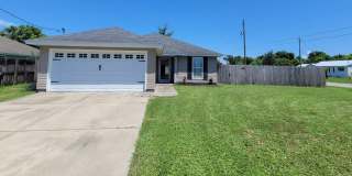 Callaway! Large Corner lot 3 bedroom 2 bath 2 car garage! Callaway! Large Corner lot 3 bedroom 2 bath 2 car garage! Gallery 1