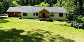 2800 Duke of Gloucester Street Gallery 1