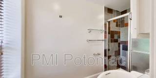 1952 Calvert Street Northwest Gallery 13