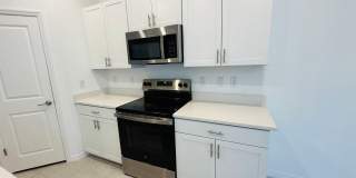 Townhome in The Townhomes of River Landing Gallery 10