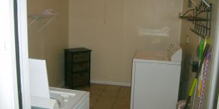 Available Fall 2026! 3 Bed/2 Bath House Right off of NW 34th St. Close to UF Gallery 13
