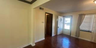 3 bed, 1 bath, 1 car garage Gallery 42