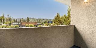 4250 Coldwater Canyon Apartments Gallery 20