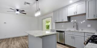5515 W ROLLING RIDGE DR Gallery 11