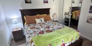 6180 Sun Boulevard Gallery 6