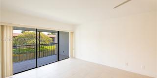 200 LAKEVIEW DR Gallery 12