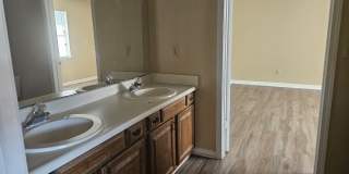 818 Robin Hood Trail Gallery 10