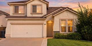 216 Early Light Court Gallery 1