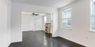 3007 ROBERT Street Gallery 4