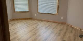 4 Bed, 1.5 Bath House - 818 3rd Ave N. Gallery 9
