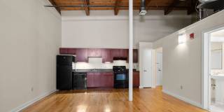 The Centerpoint The Centerpoint Gallery 15