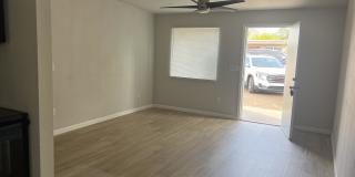 1215 East Mission Lane - 3 Gallery 4