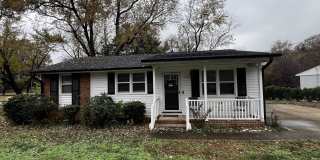 712 Hadley Road Gallery 1