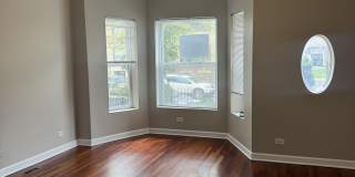 5741 S Calumet Ave Gallery 3