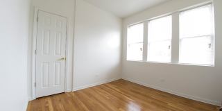 1860 S Komensky Ave Gallery 4