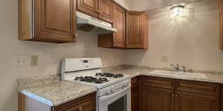 3617 Wellesley Drive Northeast - C Gallery 7