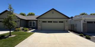 Beautiful Meridian Home in Prime Location Near The Village, Parks & Schools Gallery 3