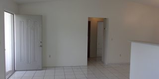 Adorable 3 Bedroom Home with Large Lanai Gallery 15